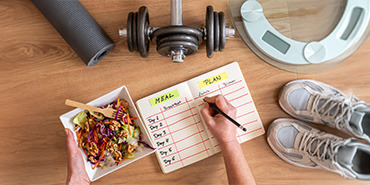 PERTE DE POIDS CHEZ LA FEMME : COMMENT MAIGRIR EFFICACEMENT ET DURABLEMENT ? 